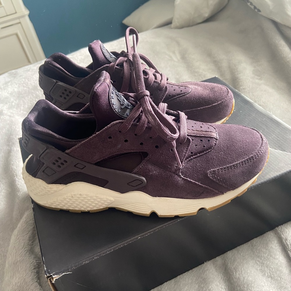 Nike Huraches